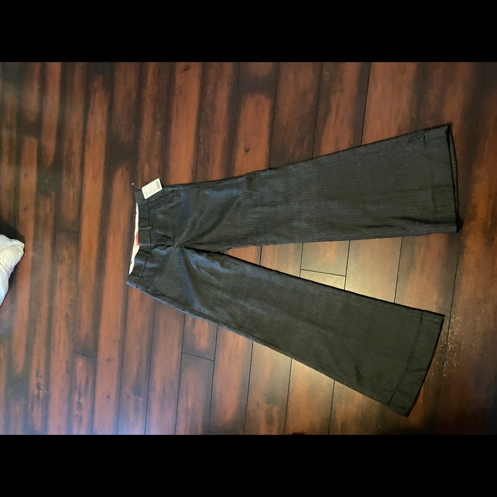 Cartomier pants size 6 wide leg